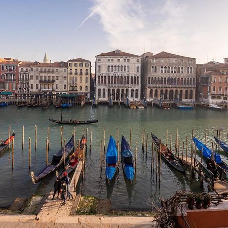 Design Apartment With Balcony On The Grand Canal R&R Венеция Экстерьер фото