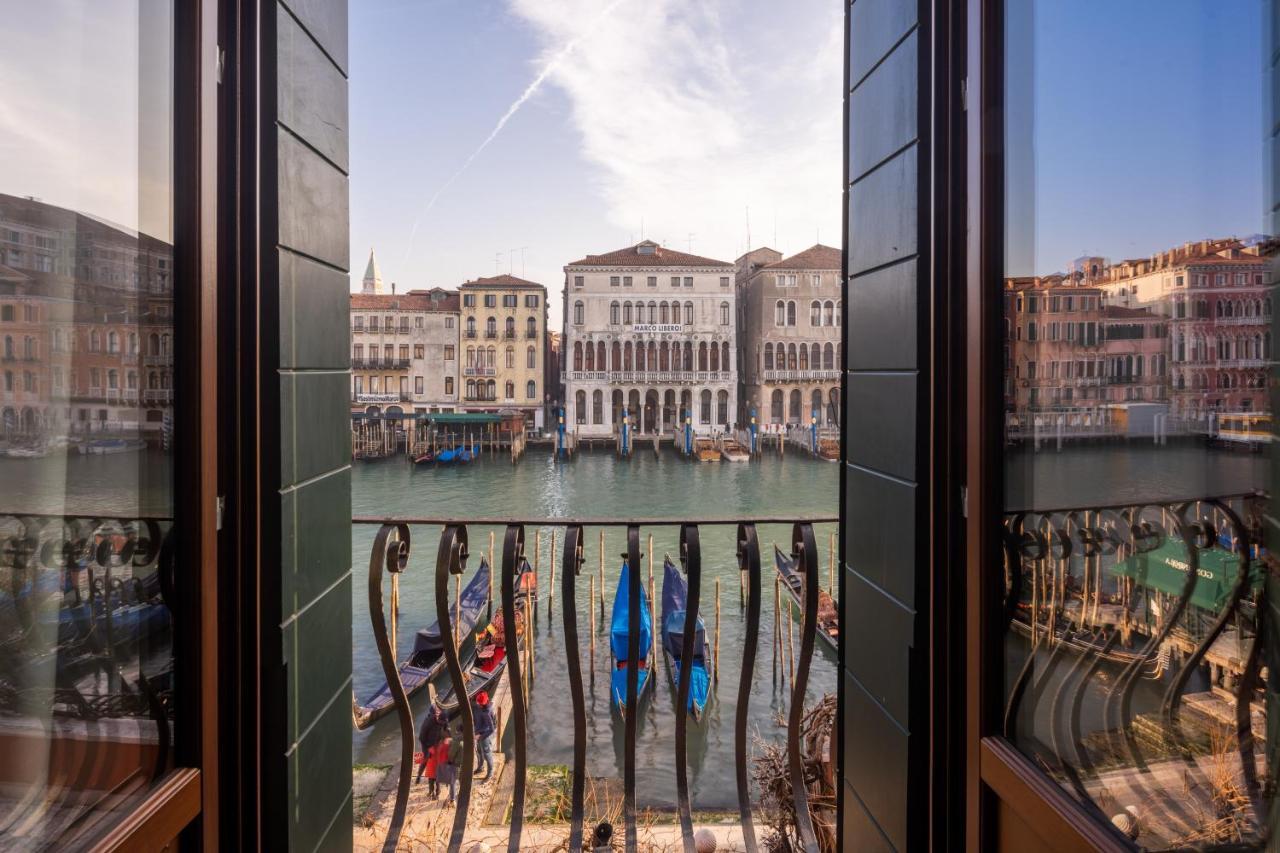 Design Apartment With Balcony On The Grand Canal R&R Венеция Экстерьер фото